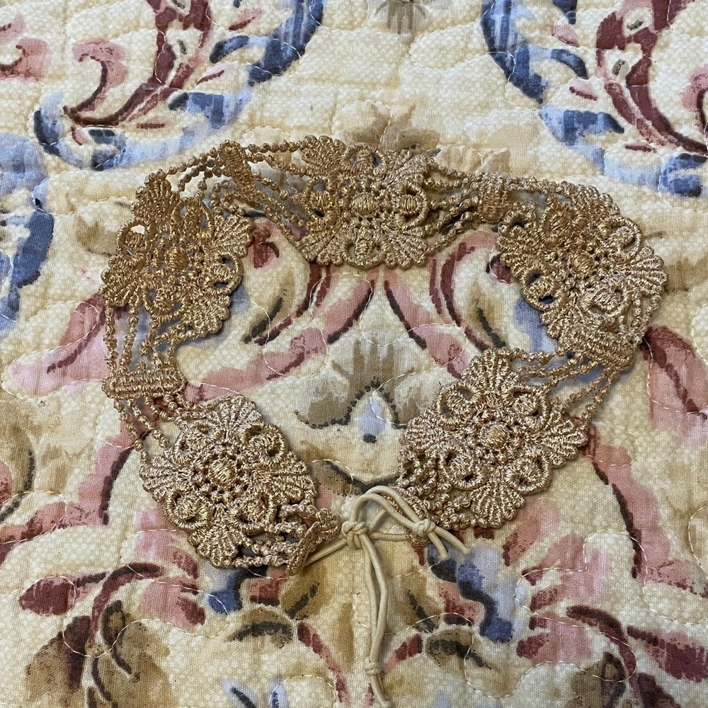 Lace headband